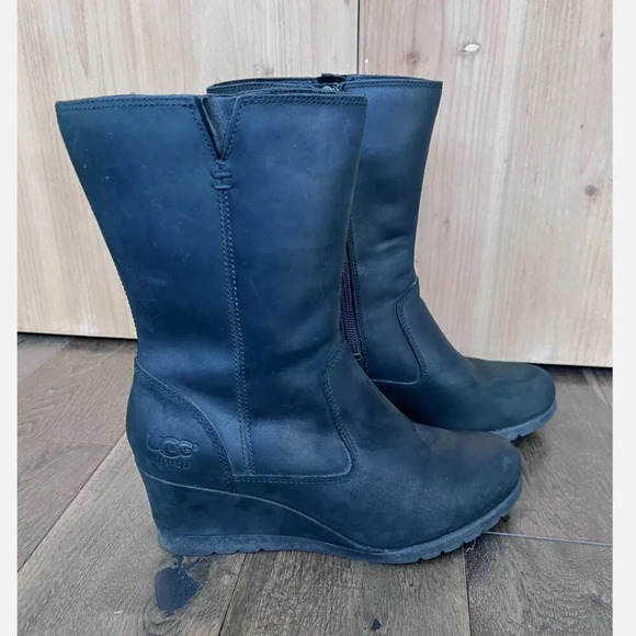 Ugg Australia Joely Leather Wedge Boot Size 6/37 Black Waterproof Shearling - Picture 3 of 9
